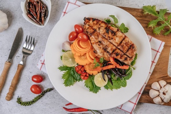 5 Teknik Pengolahan Ayam untuk Sajian Chicken Steak, Ide Bisnis Baru!
