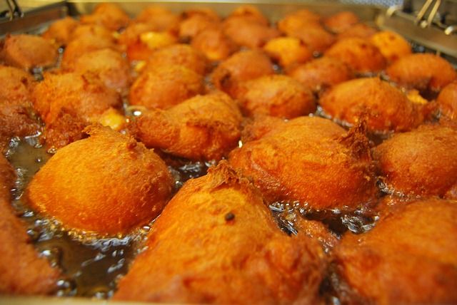 Resep Oliebollen, Kue Khas Belanda yang Mirip Odading