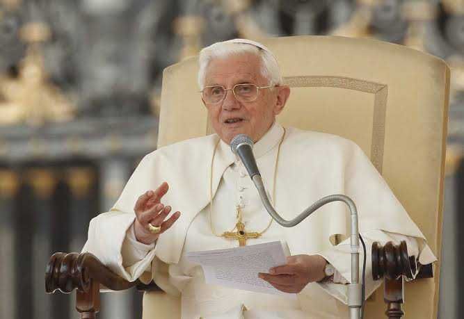 Mengenal Paus Benekdiktus yang Baru Wafat dari Film The Two Popes