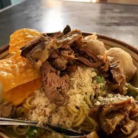 5 Rekomendasi Menu Makan Siang di Malang, Enak dan Murah