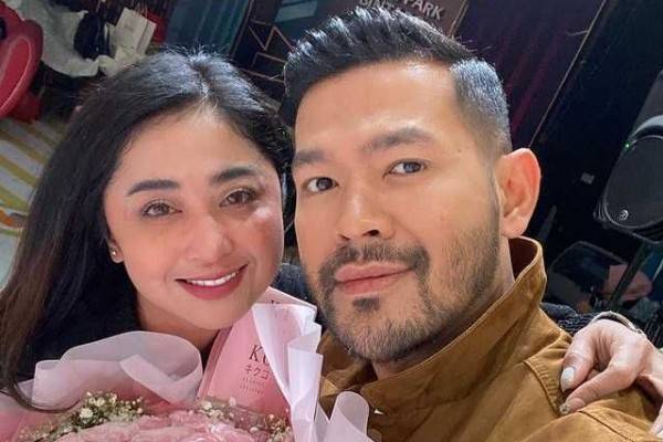 Potret Mesra Dewi Perssik Dan Rian Ibram