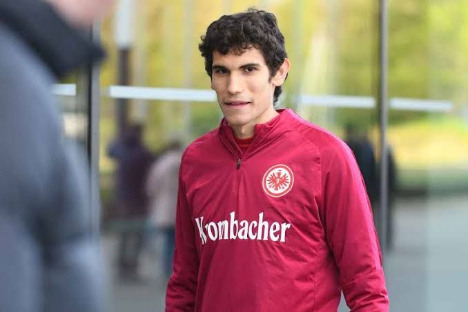 5 Pemain Muda Pinjaman Eintracht Frankfurt dari Klub Papan Atas 