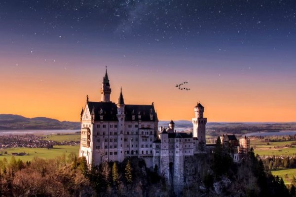 10 Tempat Wisata Inspirasi Film Disney, Indahnya Bukan Main!