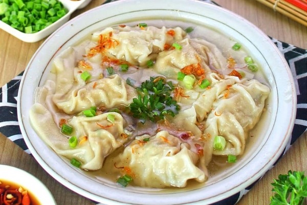 Resep Pangsit Kuah Seenak di Restoran Chinese Food, Kuahnya Gurih