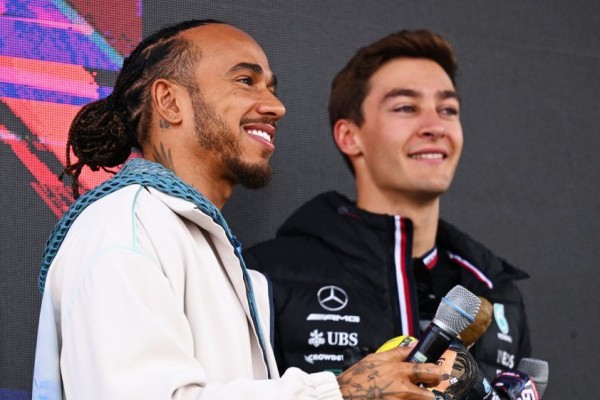 Lewis Hamilton Yakin Hubungan dengan George Russell Baik-baik Saja