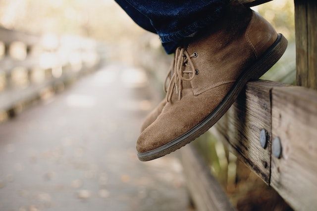 10 Cara Merawat Sepatu yang Benar agar Awet Tahan Lama, Sudah Belum?