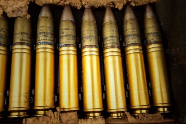 Prancis dan Australia Akan Kirim Ribuan Peluru Artileri untuk Ukraina