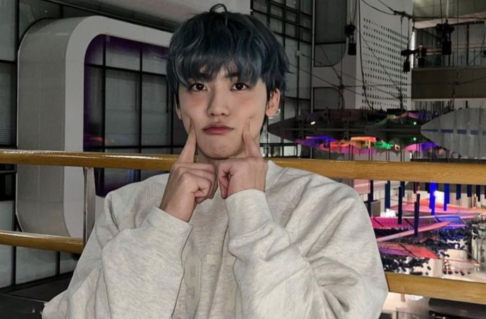 7 Idol KPop Cowok yang Jago Melakukan Pekerjaan Rumah Tangga