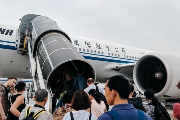 5 Fakta Aerophobia, Ketakutan Berlebihan saat Naik Pesawat