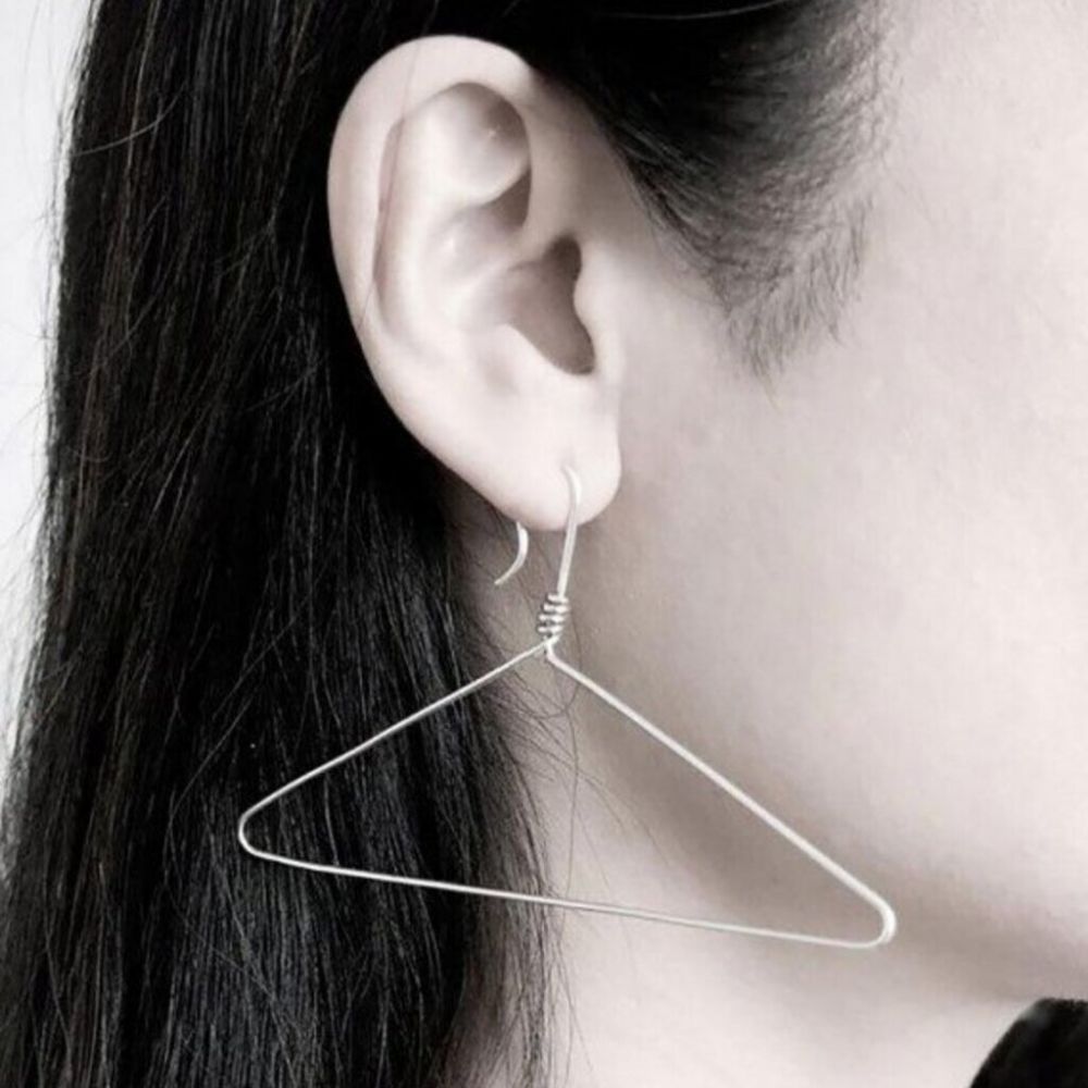 Desain Anting Ini Bentuknya Unik Sekaligus Nyeleneh