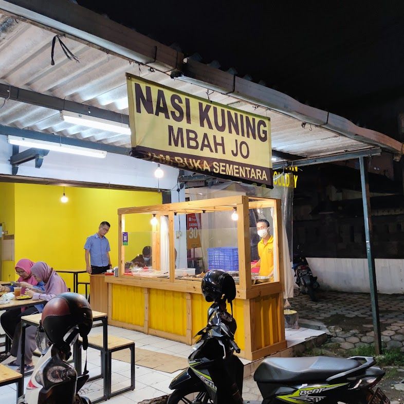 5 Nasi Kuning Legendaris di Jogja, Harganya Mulai Rp8 Ribuan