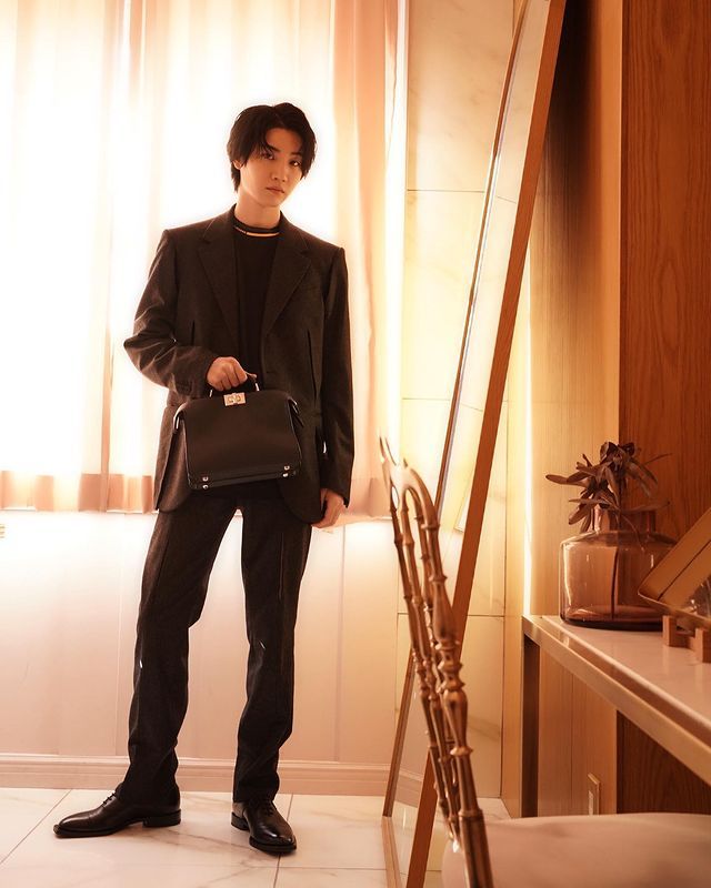 9 Referensi OOTD Cowok Mamba ala Dori Sakurada, Cocok untuk Hangout 