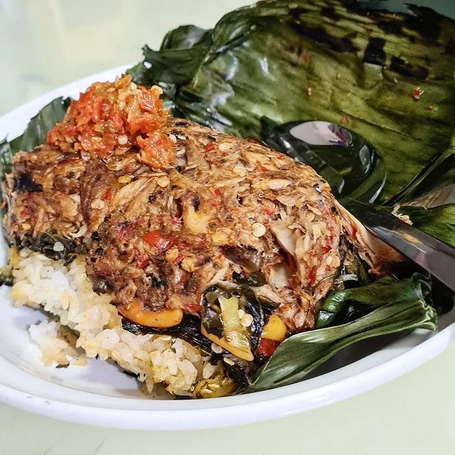Resep Nasi Bakar Ikan Tongkol yang Enak dan Bikin Kenyang, Yummy!