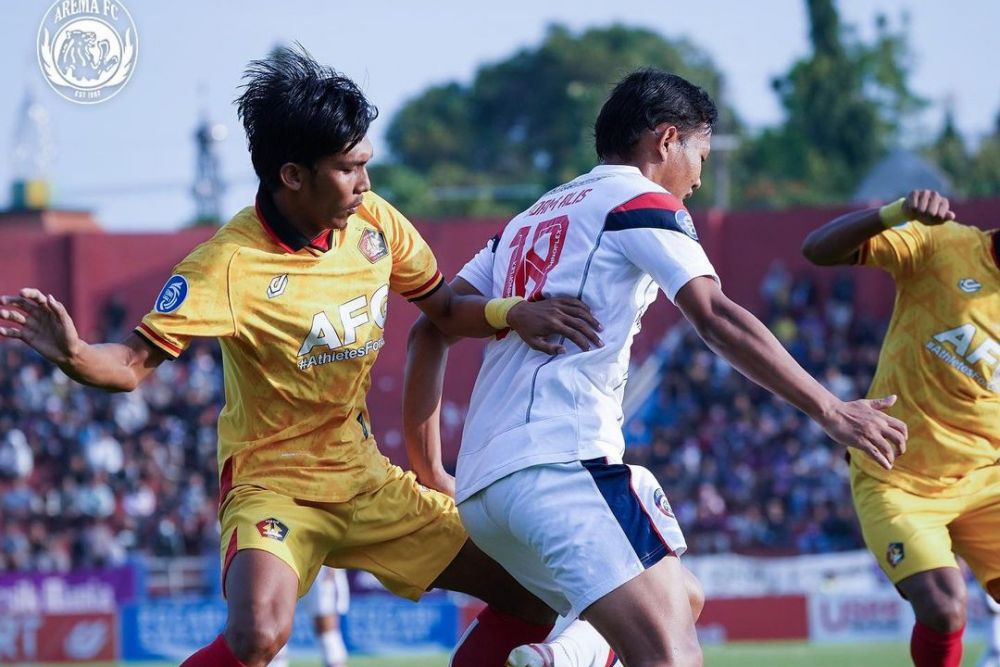Preview Derbi Jatim Arema FC vs Persik Pekan ke-27