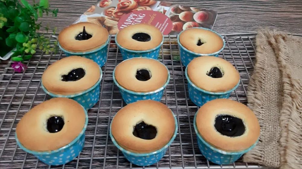 6 Kue Putu Khas Indonesia yang Manis dan Legit, Sudah Coba Semua?