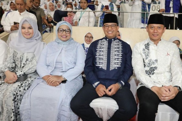 10 Potret Annisa Yudhoyono saat Hadiri Syukuran, Langsung Jadi Sorotan