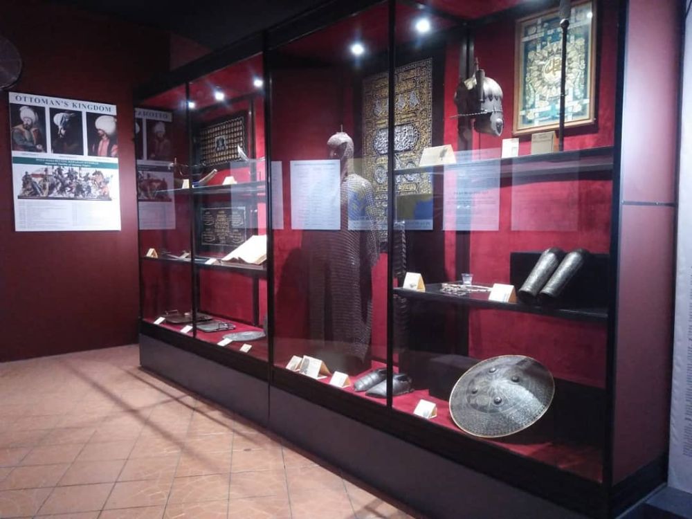 Indonesian Islamic Art Museum Lamongan: Info dan Daya Tarik