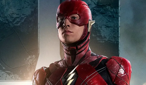 5 Karakter yang Kembali di Trailer Film The Flash, Ada Batman Jadul