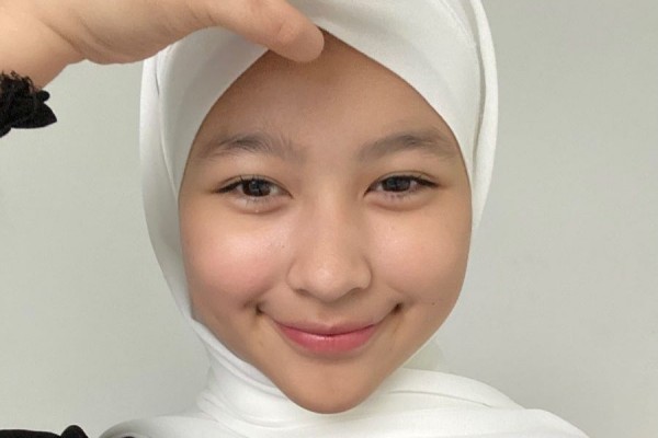 10 Potret Aquene Djorghi, Putri Sultan Djorghi yang Jadi Hafizah