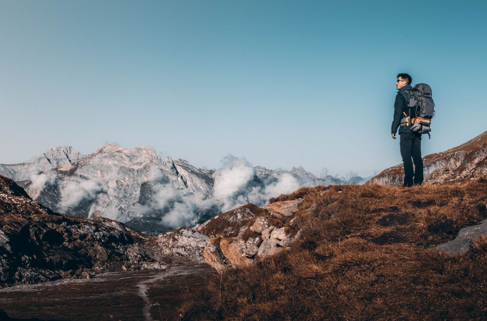 5 Alasan Mendaki Gunung Jangan Ikut Tren, yang Rugi Kamu!