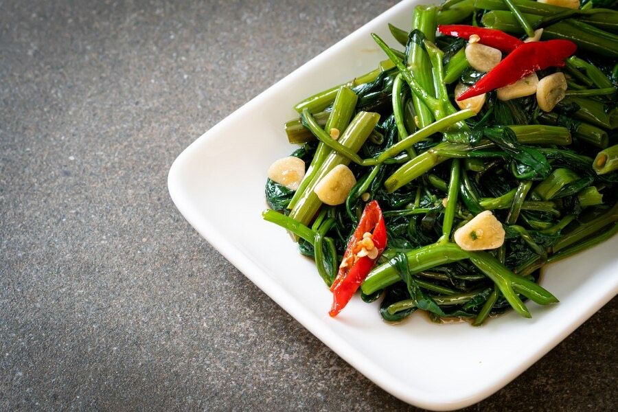 Resep Tumis Kangkung Jamur Tiram, Sedap Menggugah Selera!