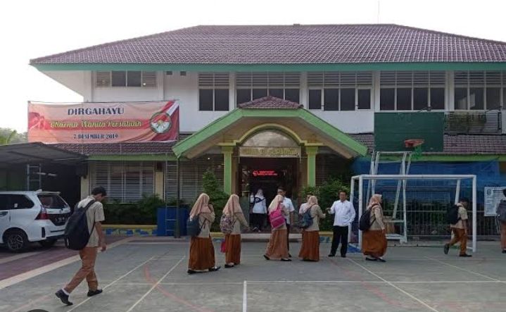 Top 20 SMA di Surabaya, Masuk 100 Besar Sekolah Terbaik di Jawa Timur