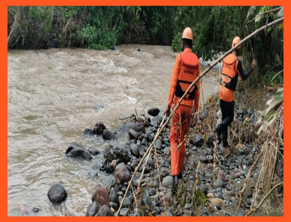 Balita yang Terseret Bajir di Sikka NTT  Ditemukan Meninggal Dunia