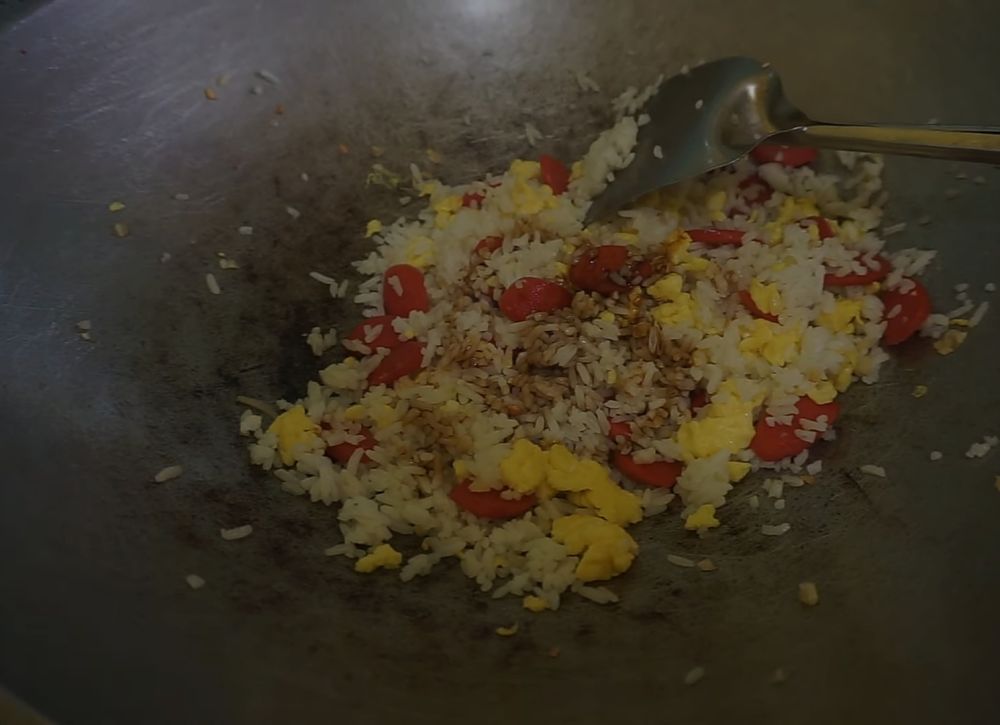 Resep Nasi Goreng Sosis Bumbu Terasi, Sedap dan Gak Bikin Ribet