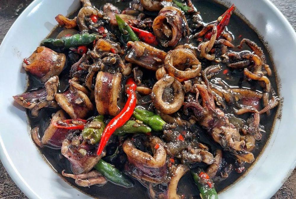 Cumi Hitam Pedas