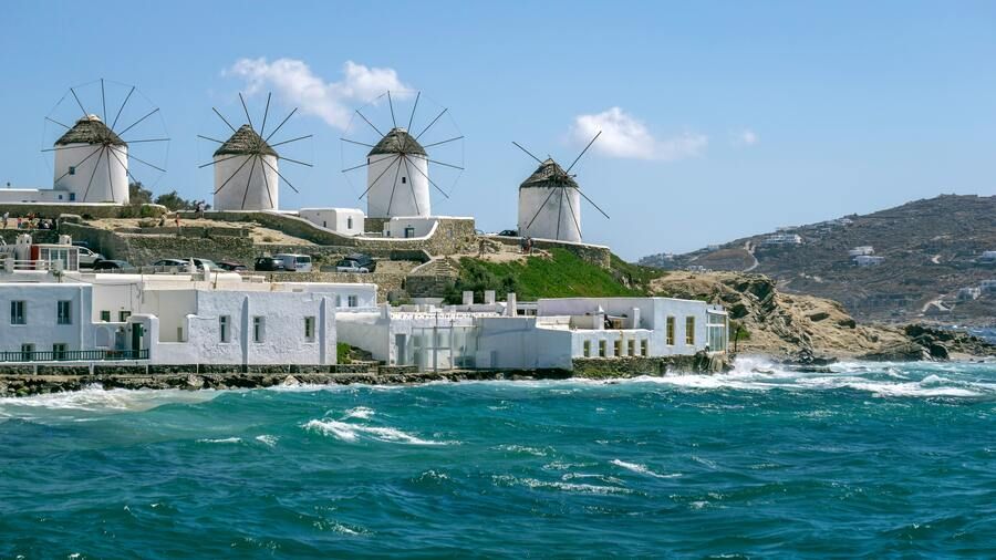 5 Fakta Menarik Mykonos, Negeri Dongeng di Tengah Mediterania
