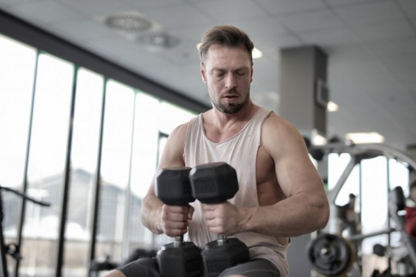 5 Etika Pakai Alat Gym dengan Aman, Jangan Asal Pakai!
