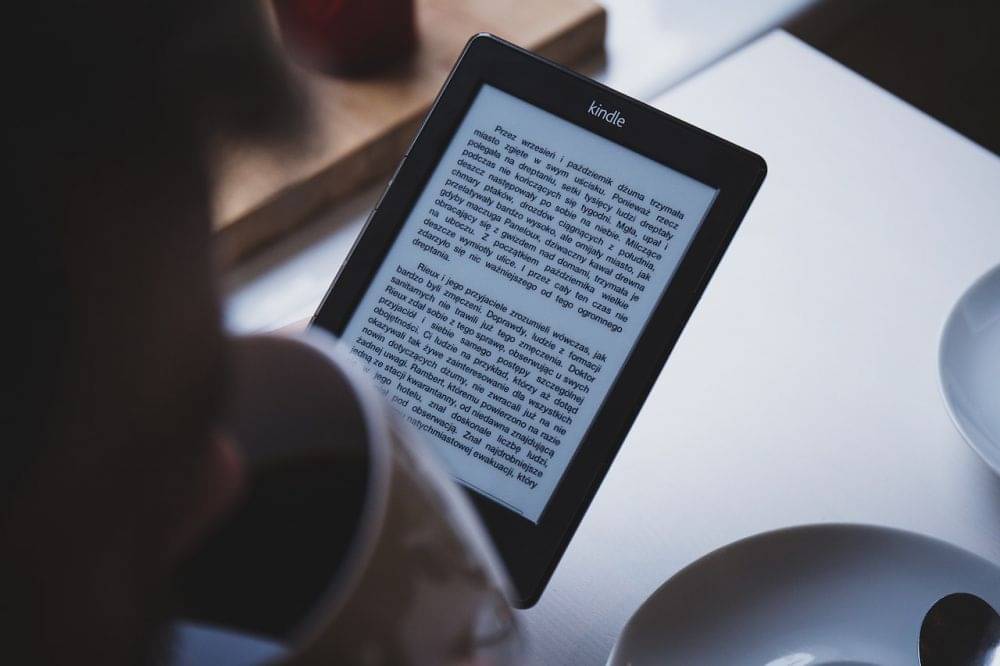 5 E-Reader Untuk Membaca Buku Digital, Bukan Cuma Kindle!