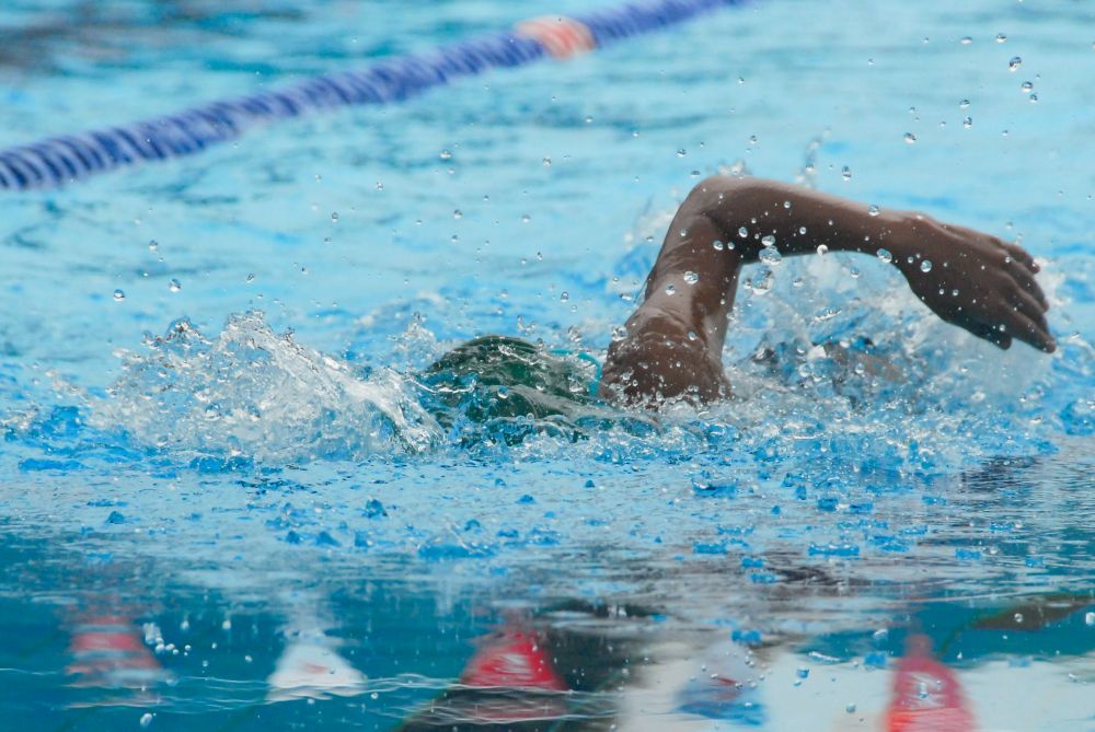Apakah Berenang Bisa Menurunkan Berat Badan Kita?