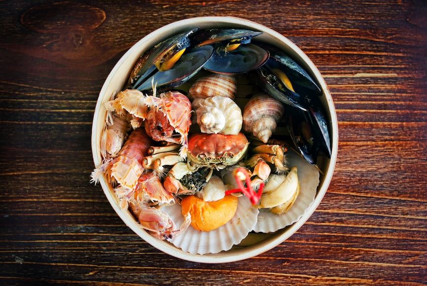 6 Rekomendasi Warung Seafood di Pantai Gemah Tulungagung