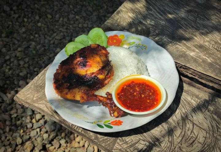 Resep Sambal Bawang Teri, Lezatnya Bikin Nambah Nasi