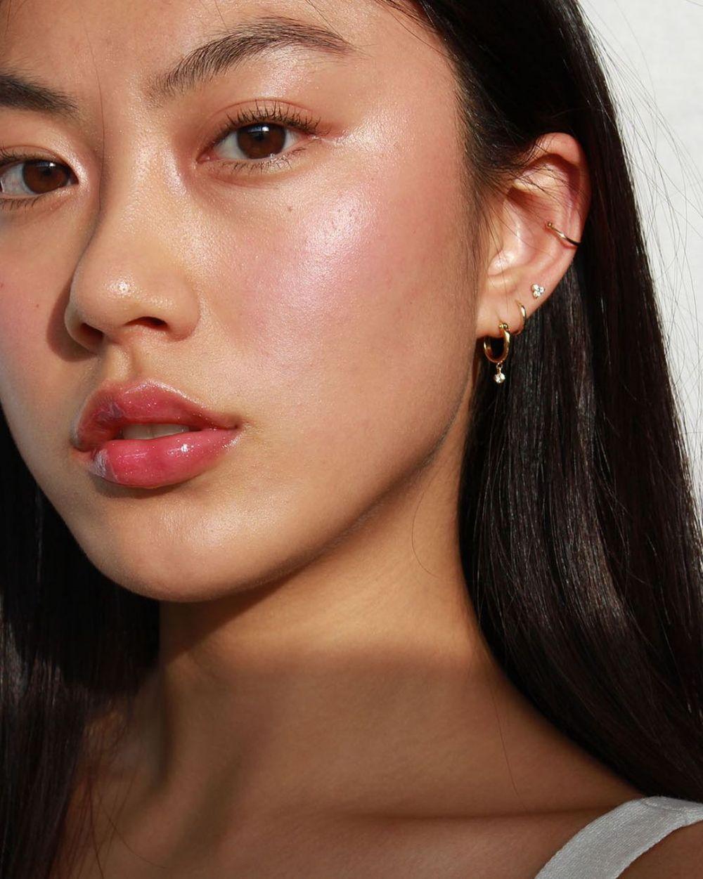 Alampo Blog: 9 Inspirasi Makeup Minimalis ala Haley Kim - IDN Times