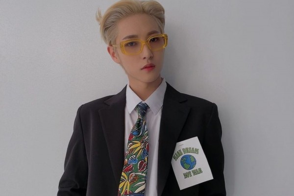 9 Potret Renjun NCT di Berbagai Negara, Terbaru Indonesia!