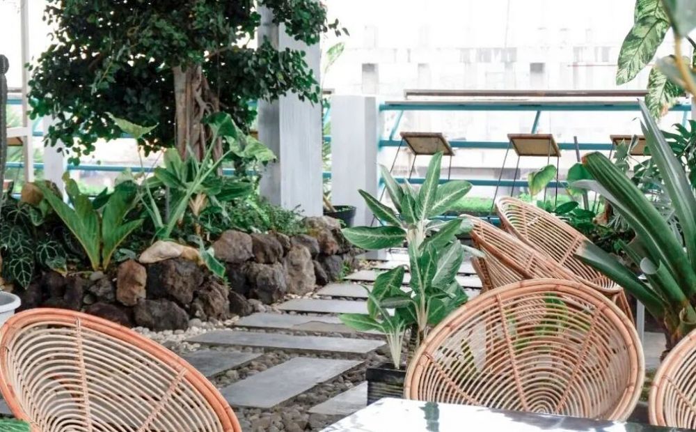 7 Kafe di Batu dengan Tema Garden yang Bikin Adem 