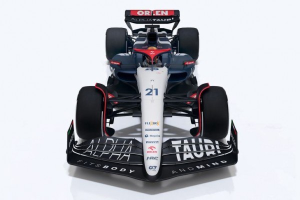 AlphaTauri Resmi Luncurkan Livery AT04 Jelang Formula 1 2023