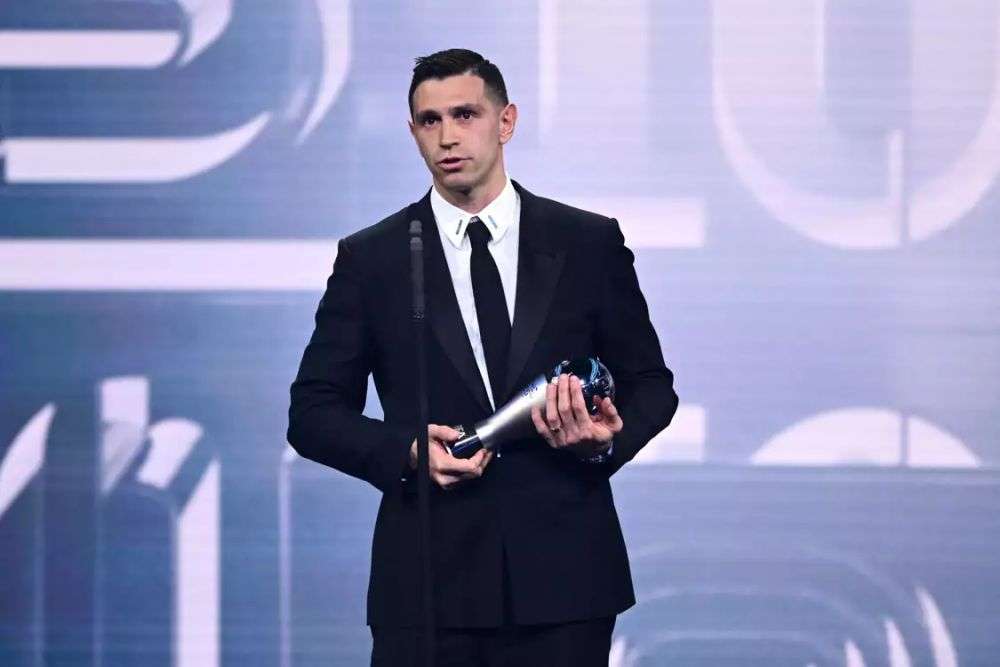 Peraih Penghargaan Kategori Putra FIFA Football Awards 2022