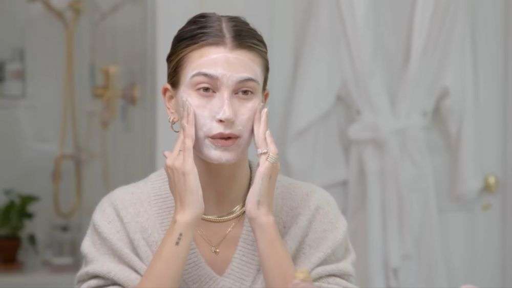 10 Step Morning Skincare Routine Ala Hailey Bieber