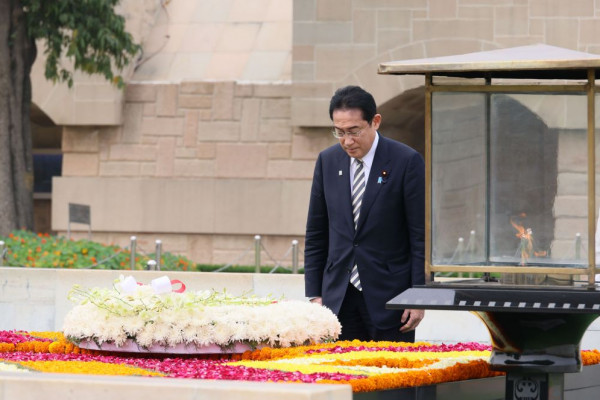 PM Jepang Fumio Kishida Melanjutkan Perjalanan ke Ukraina