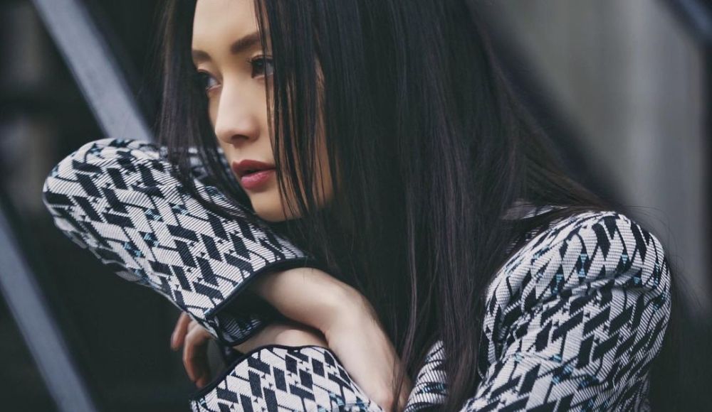 10 Potret Pesona Nanao Arai, Artis Jepang Serba Bisa Eks Model Majalah