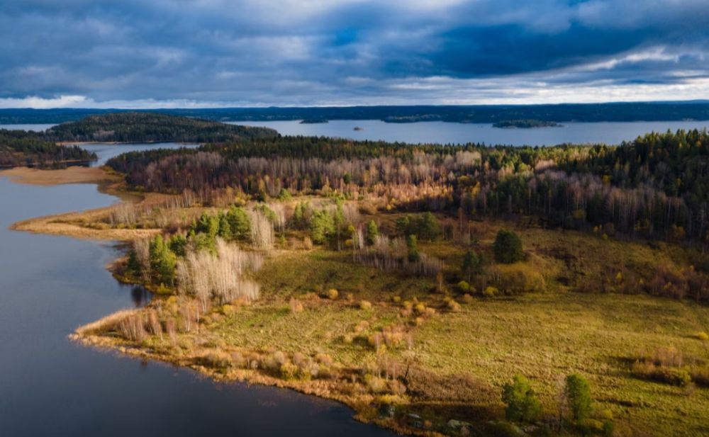 7 Potret Danau Ladoga, Danau Terbesar di Eropa, Pesona Magis