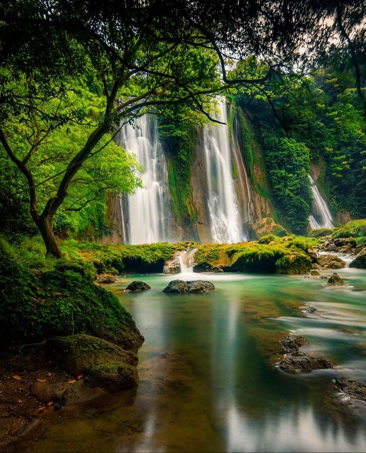 Curug Cikaso di Sukabumi