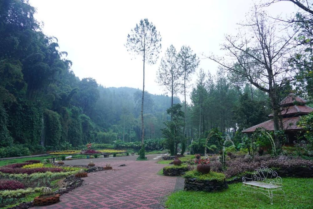 Wisata Taman Kemesraan Malang: Info Lokasi dan Daya Tariknya