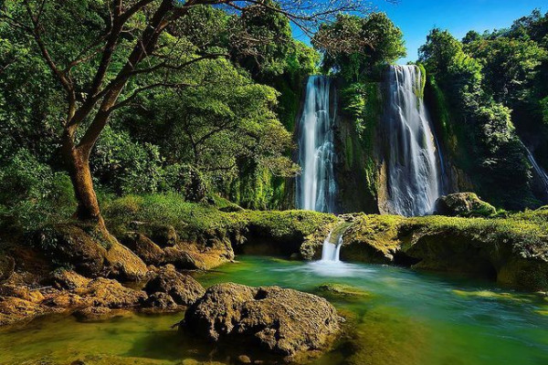 Curug Cikaso di Sukabumi