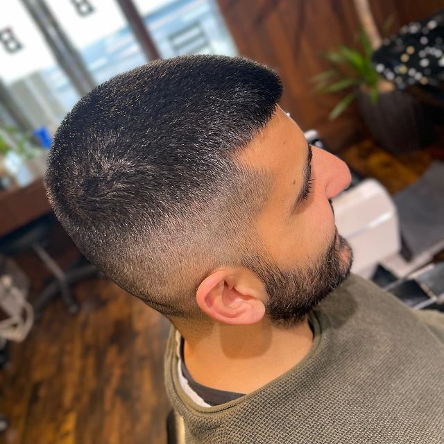 10 Rekomendasi Potongan Rambut Pendek Pria Indonesia Terbaik 2023