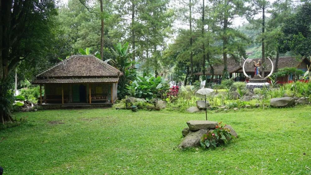 Wisata Taman Kemesraan Malang: Info Lokasi dan Daya Tariknya