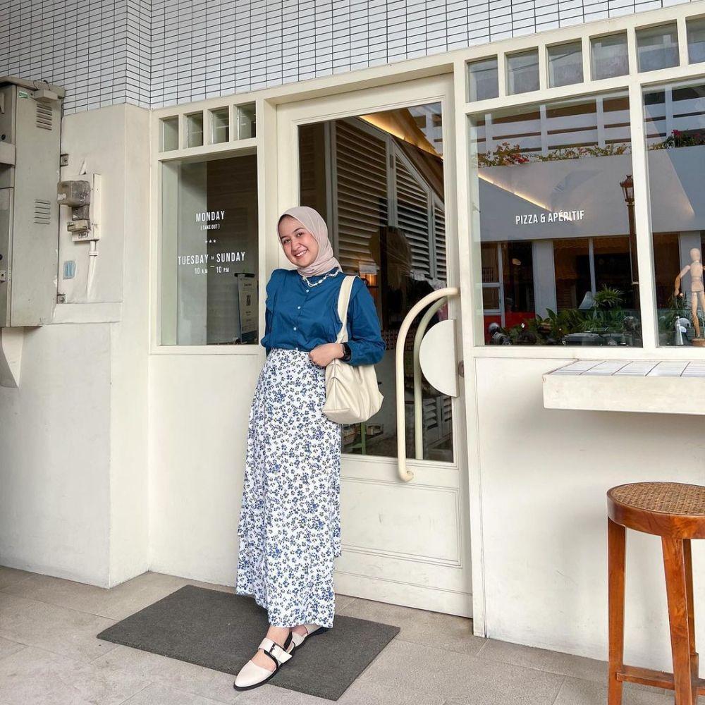 9 Ide OOTD Hijab dengan Rok ala Silvia Maulidia, Pas Buat Ketemu Camer